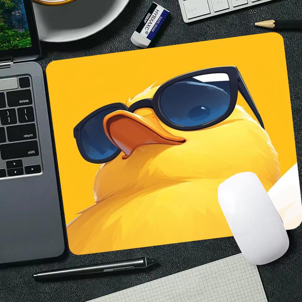 Pc Gaming Yellow - E-sports Cool Yellow Duck Sunglasses Art